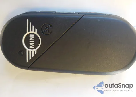 2025 Mini Hardtop Cooper S from USA, damaged, VIN WMW23GD09S2X09808